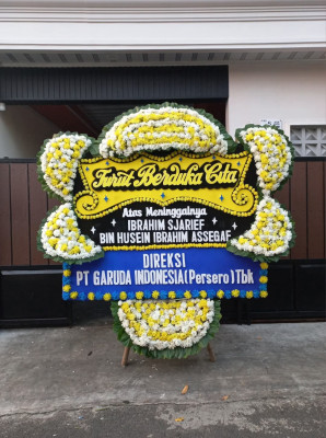 Papan Bunga Duka di Karang Asem